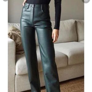 Aritzia Melina Pant - Hunter Green